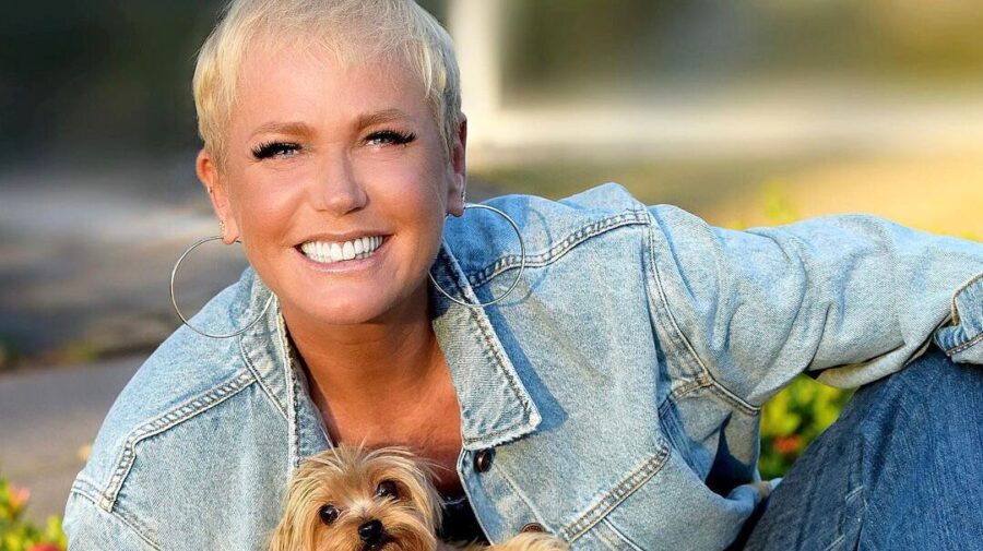 Xuxa Abre Pr Mio Multishow Em Nave Espacial E Canta Majur