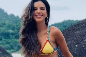 Topless de Mariana Rios divide opiniões de seguidores