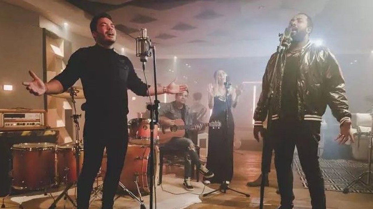 Wesley Safadão lança música gospel em parecia com Clovis e Casa Worship