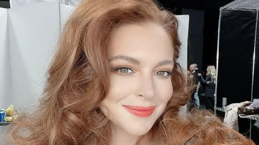 Novo filme de Lindsay Lohan, 'Uma Quedinha de Natal', ganha data de estreia